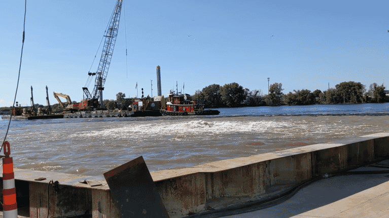 Curtain-Blasting-Marinette-Credit-BubbleTubingR