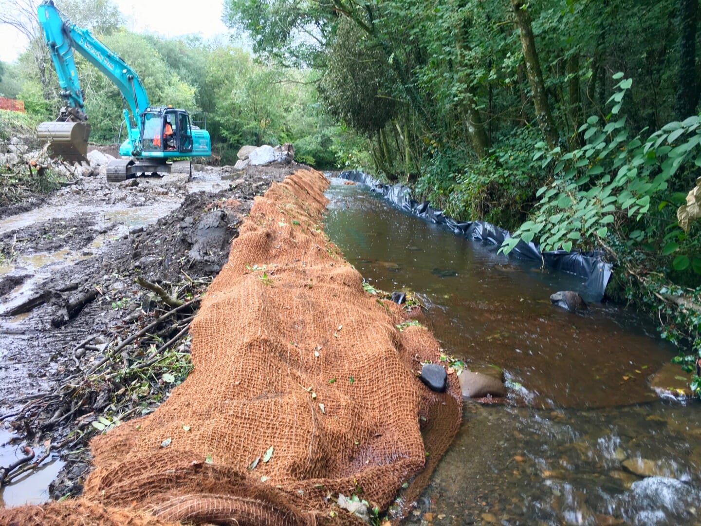 Netting when working in rivers